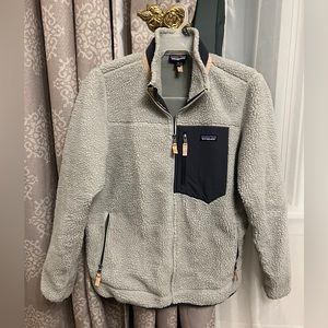 Patagonia fleece sweater